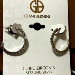 Giani Bernini CZ/Ster Silver hoop earrings Never Worn. Very Pretty Orig $100